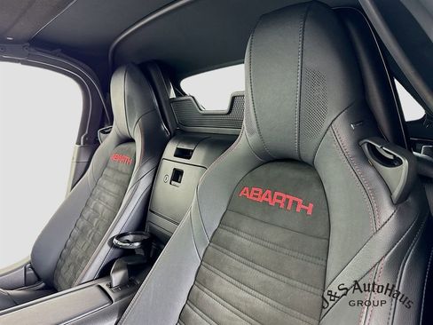 Used 2018 FIAT 124 Spider Abarth w/ Navigation & Sound Group image 26