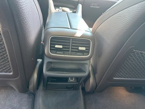 Certified 2020 Mercedes-Benz GLE 350 4MATIC image 23