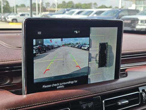 Used 2022 Lincoln Aviator Black Label w/ Dynamic Handling Package AWD/4WD image 22