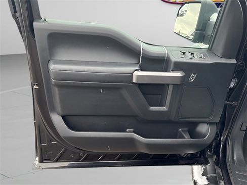 Used 2020 Ford F150 XLT w/ Equipment Group 301A Mid image 6