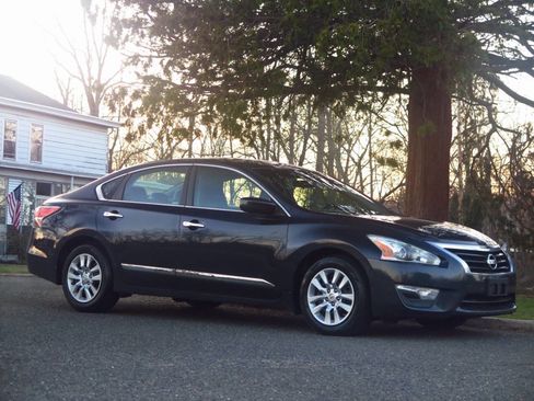 Used 2013 Nissan Altima 2.5 SV w/ 2.5SV Convenience Pkg image 6