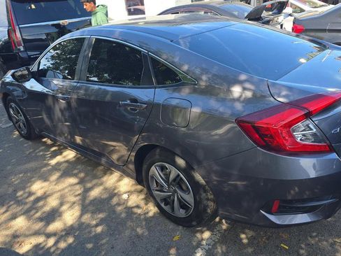 Used 2019 Honda Civic LX image 3