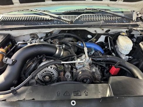 Used 2004 GMC Sierra 2500 SLE w/ Heavy-Duty Power Package AWD/4WD image 26