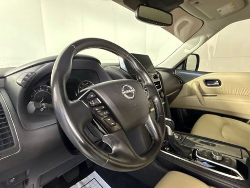Used 2022 Nissan Armada SV w/ SV Appearance Package image 17