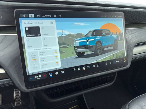 Used 2022 Rivian R1T Adventure AWD/4WD image 34