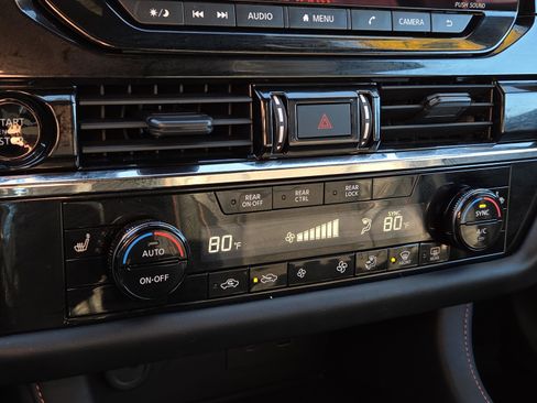 Used 2025 Nissan Pathfinder Rock Creek image 26