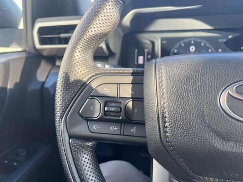 Used 2024 Toyota Tacoma SR image 25