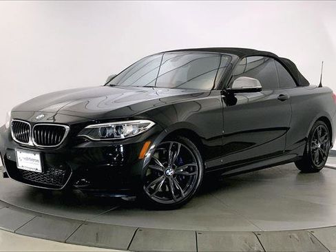Used 2016 BMW M235i xDrive Convertible image 11