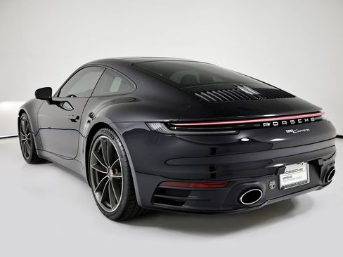 Certified 2024 Porsche 911 Carrera RWD image 3