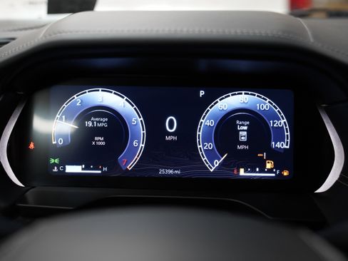 Used 2023 Jeep Grand Cherokee Overland image 21