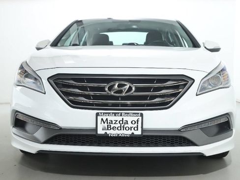 Used 2017 Hyundai Sonata Sport w/ Value Edition Package 02 FWD image 5