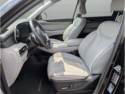 Used 2024 Hyundai Palisade SEL w/ Premium Package FWD image 19