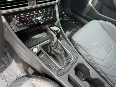 New 2026 Volkswagen Jetta SEL FWD image 19