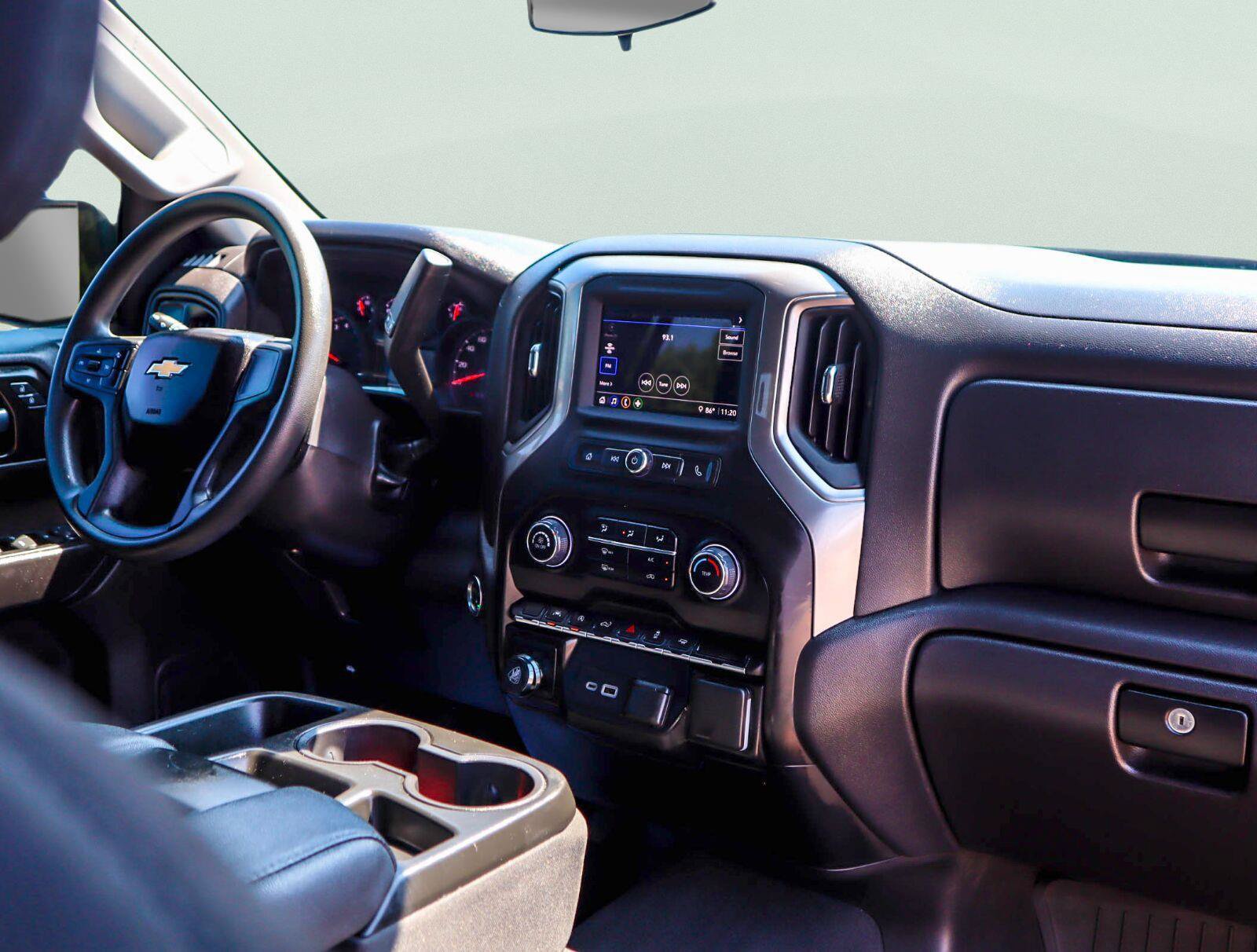Used 2025 Chevrolet Silverado 1500 Custom RWD image 12
