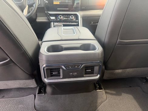 Used 2022 GMC Sierra 1500 Denali AWD/4WD image 24