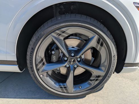 New 2026 Genesis GV70 3.5T Sport Prestige AWD/4WD image 9
