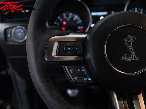 Used 2018 Ford Mustang Shelby GT350R w/ GT350R Equipment Group 920A RWD image 32