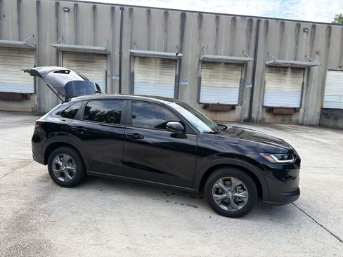 Certified 2026 Honda HR-V LX image 13