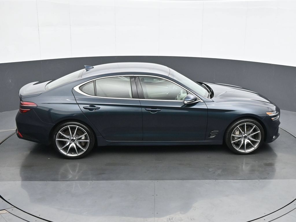 Used 2024 Genesis G70 2.5T RWD image 23