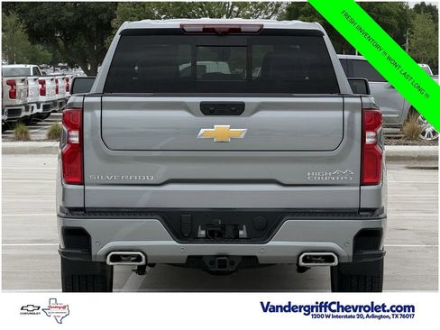 New 2026 Chevrolet Silverado 1500 High Country AWD/4WD image 5