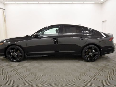 Certified 2025 Honda Accord Sport image 4
