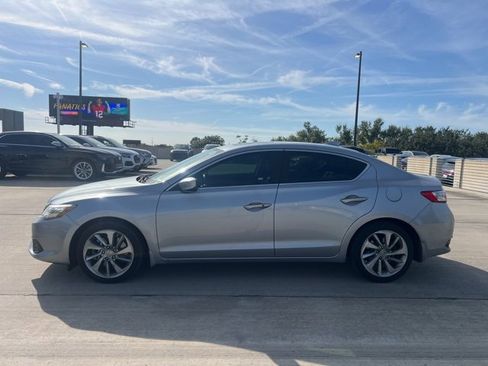 Used 2018 Acura ILX w/ Premium Package image 6