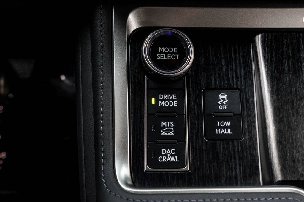 Used 2024 Lexus GX 550 AWD/4WD image 27