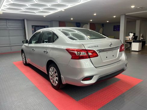 Used 2017 Nissan Sentra S image 5