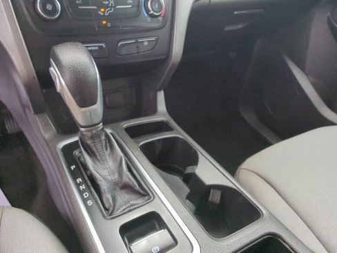 Used 2017 Ford Escape S FWD image 13