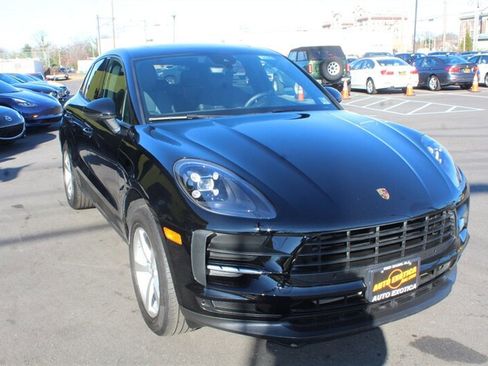 Used 2020 Porsche Macan AWD/4WD image 4
