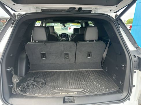 Used 2024 Chevrolet Traverse High Country image 13