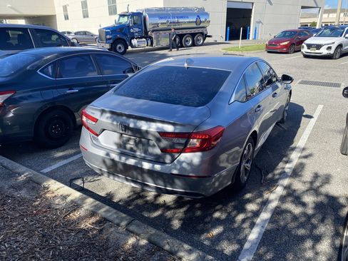 Used 2019 Honda Accord EX-L image 8