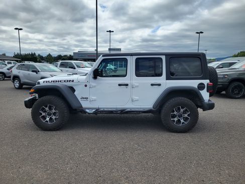 Used 2019 Jeep Wrangler Unlimited Rubicon AWD/4WD image 7