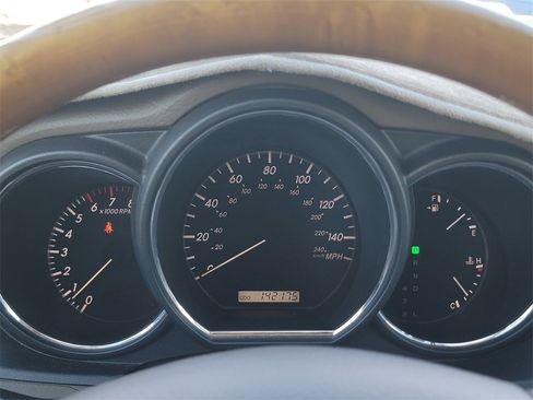 Used 2005 Lexus RX 330 image 31