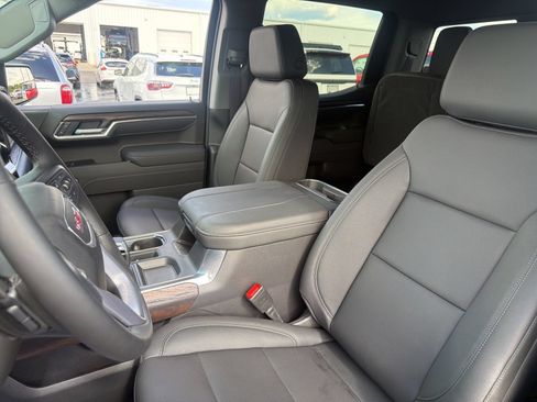 New 2026 GMC Sierra 1500 SLT w/ SLT Premium Package AWD/4WD image 15