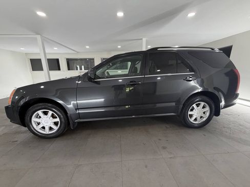Used 2005 Cadillac SRX w/ Preferred Equipment Group AWD/4WD image 4