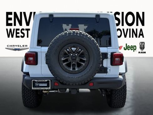 New 2025 Jeep Wrangler Unlimited Rubicon 392 image 7