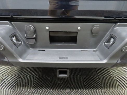 Used 2025 Ford F150 Lariat image 44