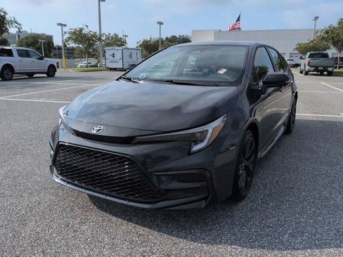 Certified 2026 Toyota Corolla SE FWD image 8