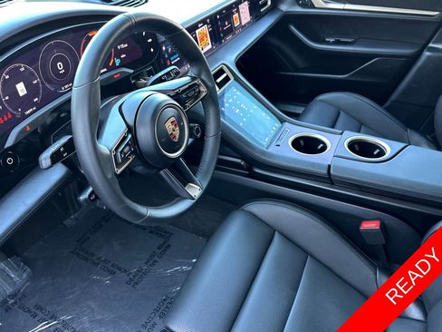 Used 2023 Porsche Taycan 4S image 10