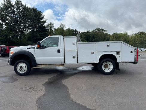 Used 2015 Ford F550 4x4 Regular Cab Super Duty image 2