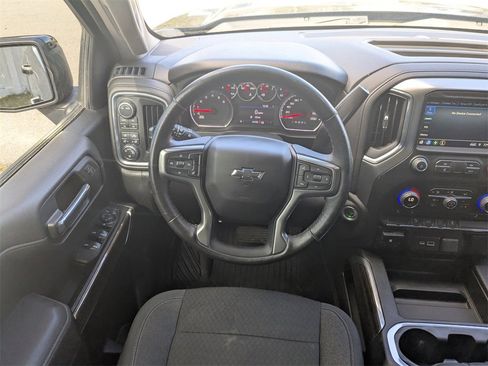 Used 2021 Chevrolet Silverado 1500 LT Trail Boss w/ Bed Protection Package image 17