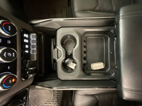 Used 2020 RAM 1500 Big Horn w/ Built-to-serve Edition AWD/4WD image 17