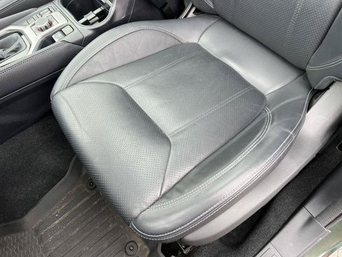 Used 2023 Subaru Forester Touring w/ Popular Package #2 AWD/4WD image 10