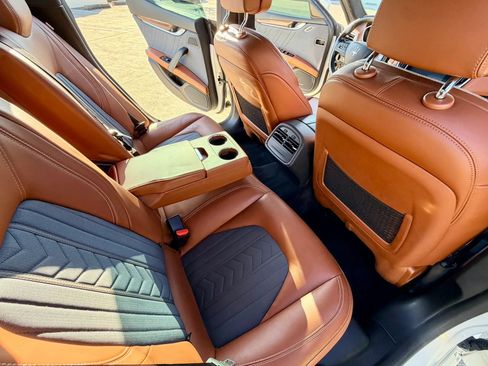 Used 2019 Maserati Ghibli GranLusso RWD image 40