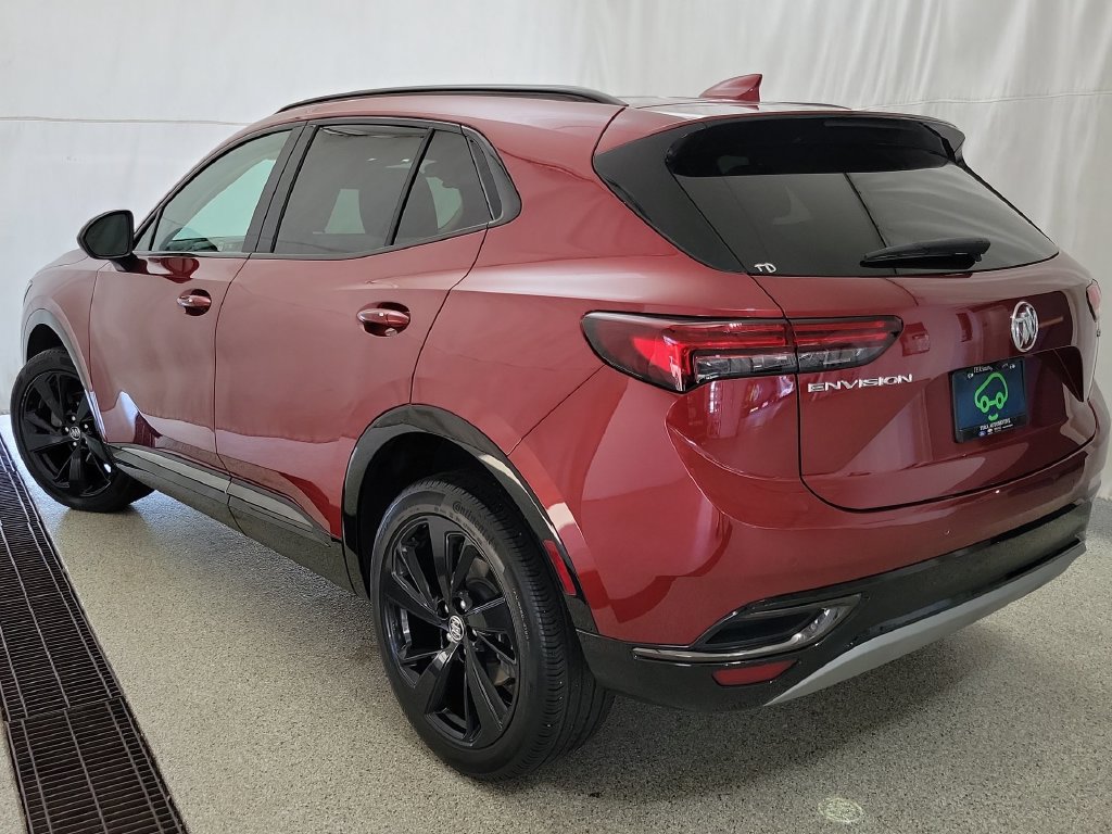 Certified 2023 Buick Envision Essence w/ Sport Touring Package FWD image 8