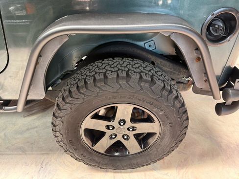 Used 2003 Jeep Wrangler Sahara AWD/4WD image 31