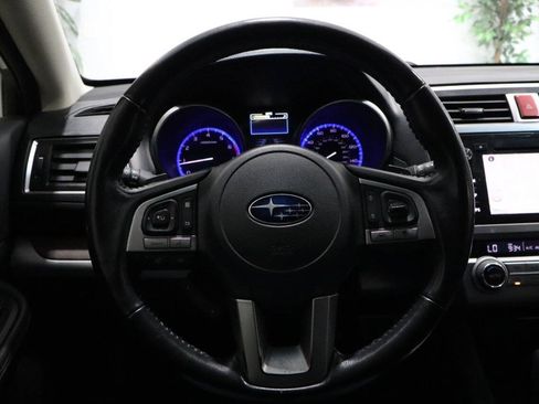 Used 2016 Subaru Outback 2.5i Limited AWD/4WD image 12