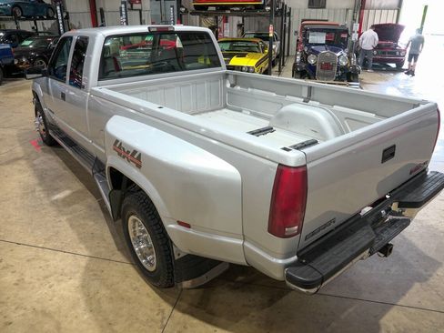 Used 1996 GMC Sierra 3500 4x4 Extended Cab image 16