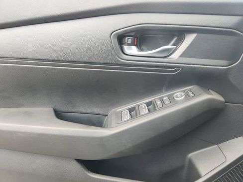 Used 2025 Honda Accord LX image 17